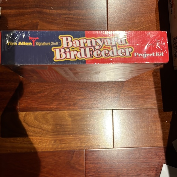 NIP Tim Allen Signature Stuff Barnyard Birdfeeder Project Kit NEW - Picture 8 of 8